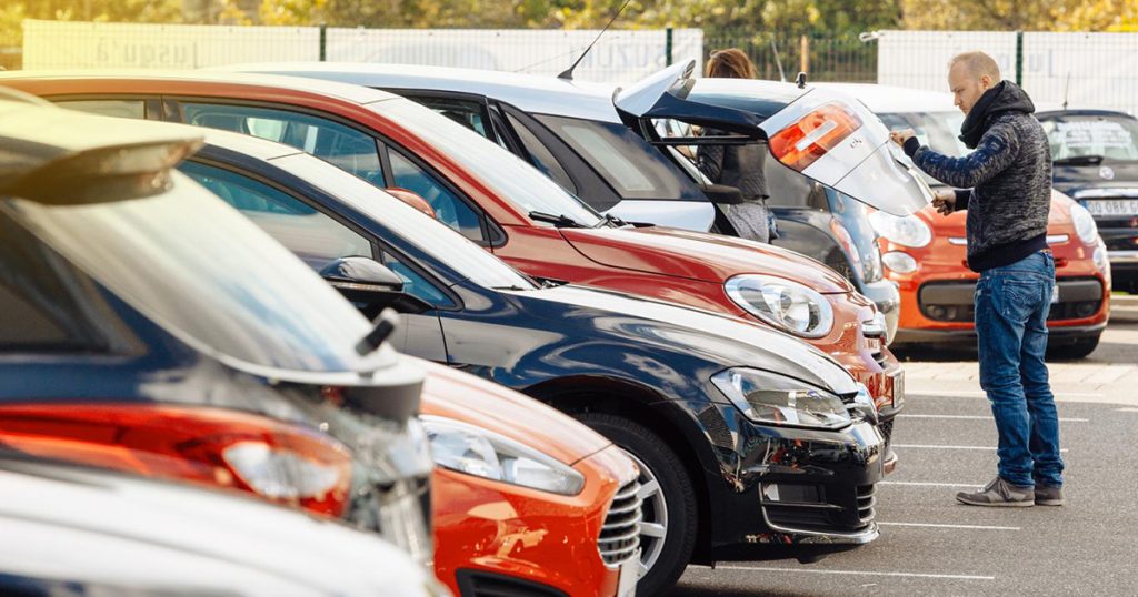 Tricks to Secure the Best Deal When Selling Your Used Cars